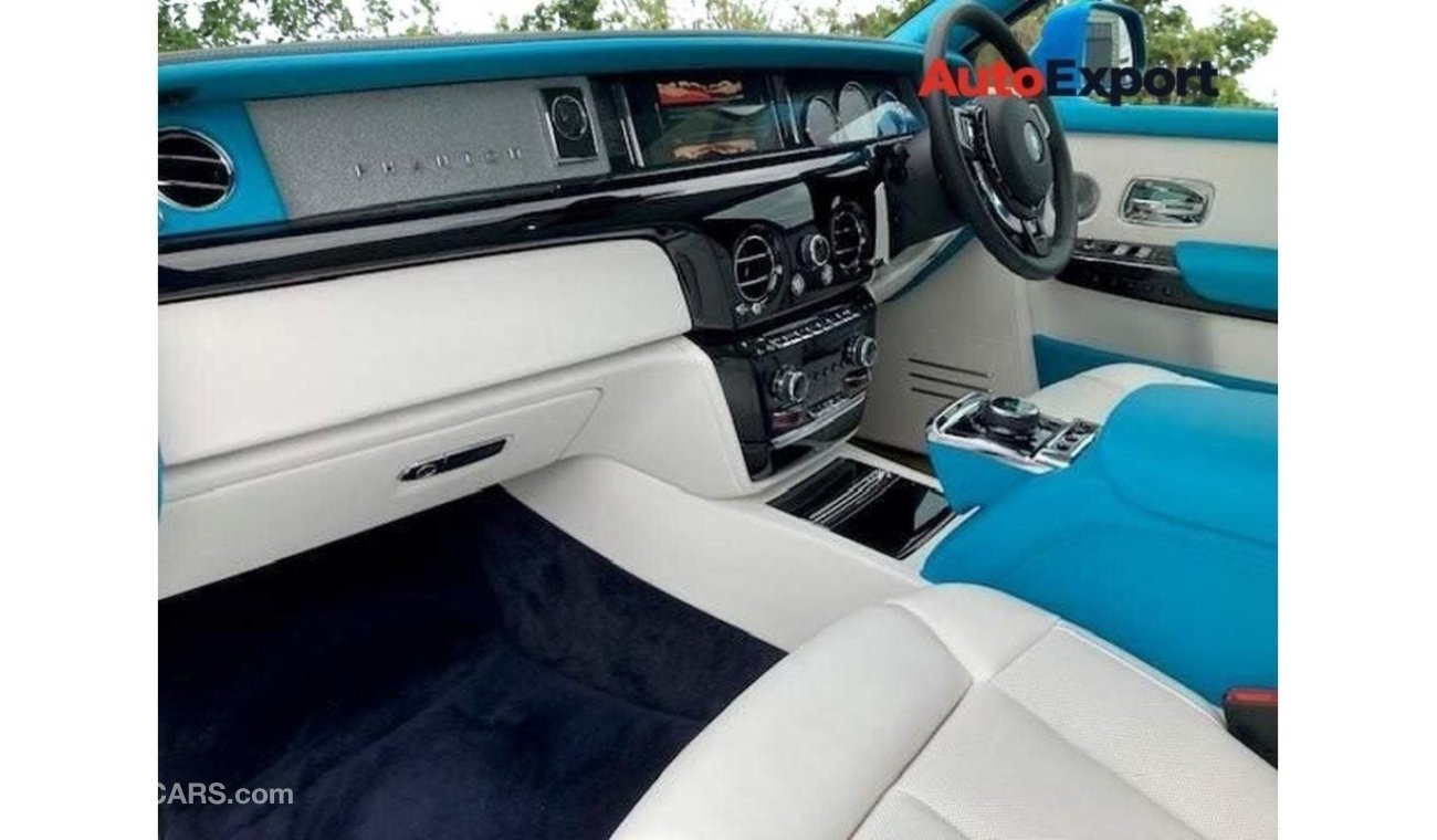 Rolls-Royce Phantom 6.7 V12 Auto 4DR RIGHT HAND DRIVE