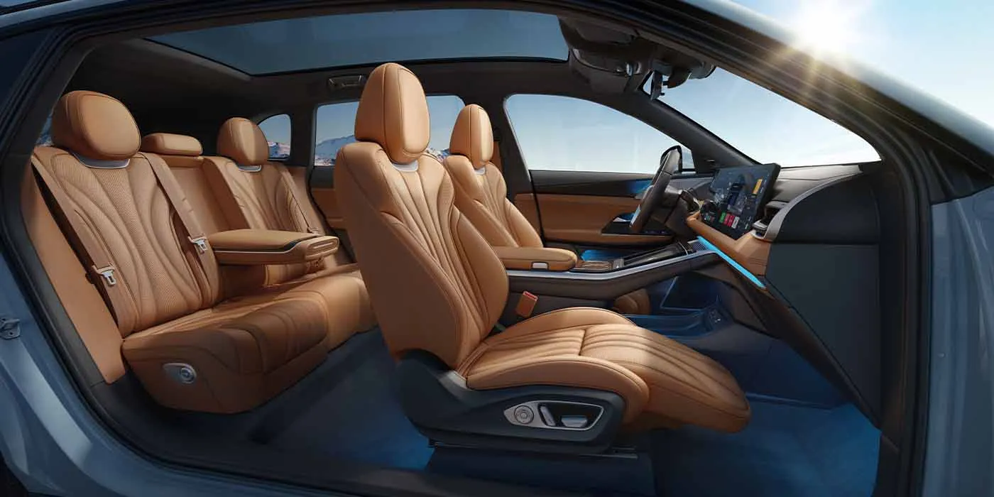 اكس بنغ G9 interior - Seats