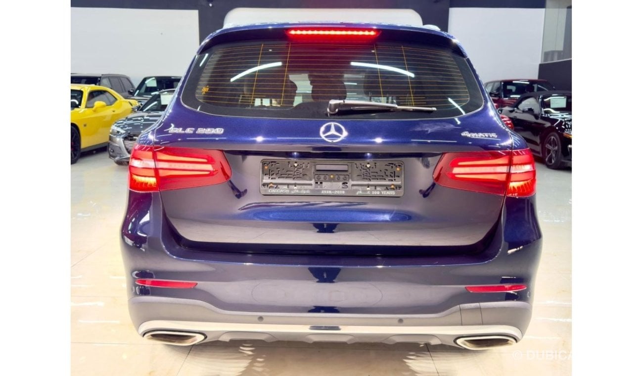 مرسيدس بنز GLC 250 4MATIC