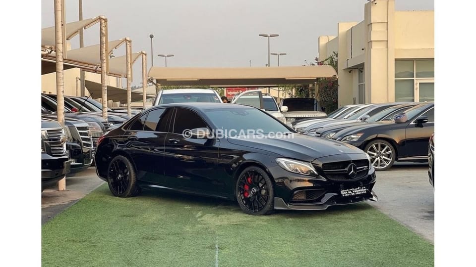 Used Mercedes-Benz C 63 AMG Std 2016 for sale in Dubai - 660121