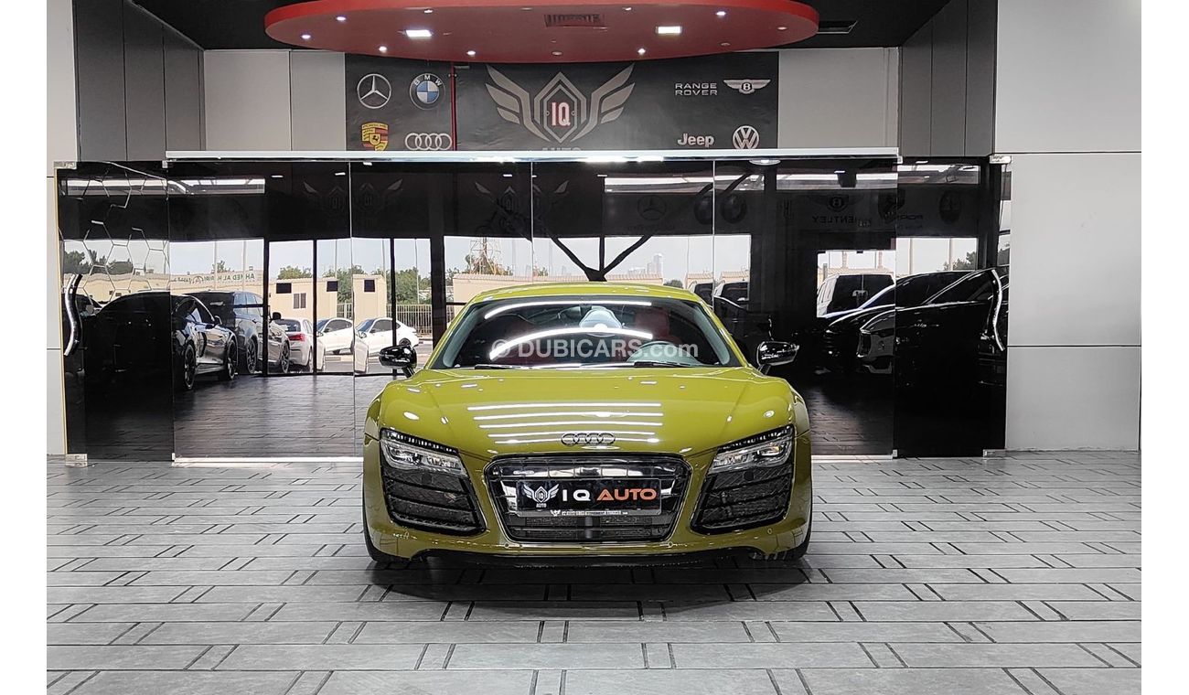 أودي R8 AED 7,500 P.M | 2015 AUDI R8 SPORTS QUATTRO | COUPE | 4.2L V8  430 HP | FSH | LOW KM | GCC