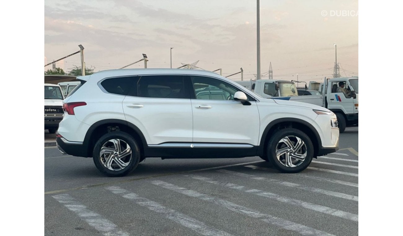 هيونداي سانتا في 2021 Hyundai Santa Fe SEL+ Premium Push Start - 2.5L V4 - AWD 4x4 Multi Drive Mode - 42,600 Mileage