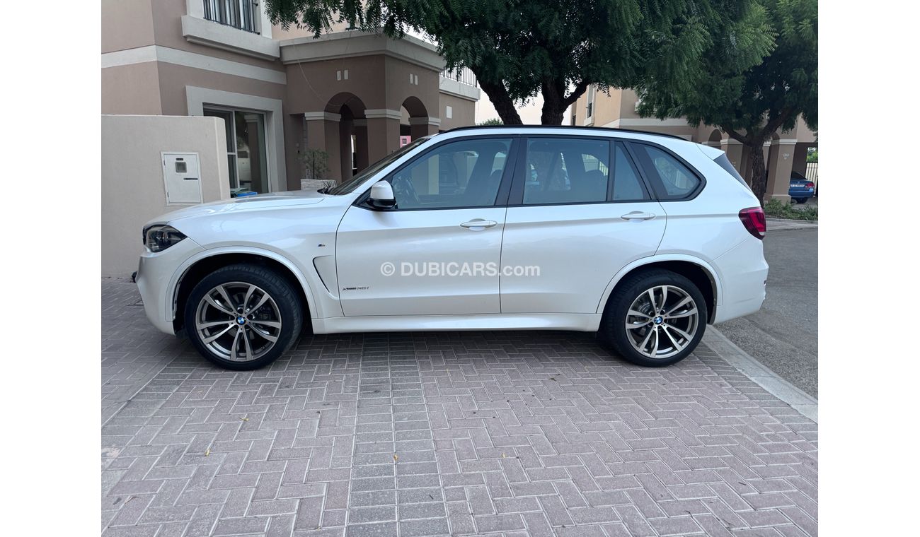 BMW X5 40i xLine 3.0L (5 Seater)