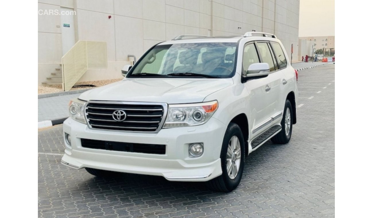 تويوتا لاند كروزر Toyota Land Cruiser 2015 GXR LHD petrol