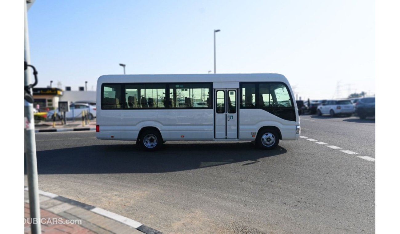 Toyota Coaster Toyota Coaster 4.2L Diesel 23 Seater GCC