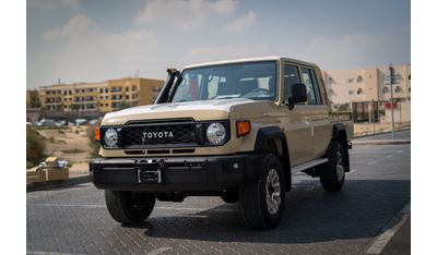 تويوتا لاند كروزر بيك آب TOYOTA LC 79 DOUBLE CABIN PETROL V6 PICKUP AUTOMATIC