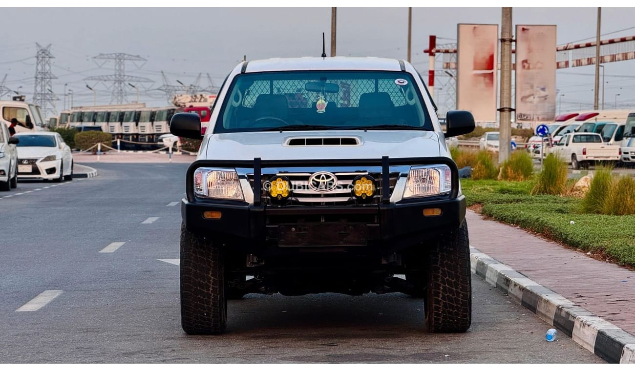 تويوتا هيلوكس PREMIUM BULL BAR INSTALLED | SPORTS BAR WITH BASKET | 3.0L DIESEL ENGINE | RHD | 2012 | MANUAL TRANS