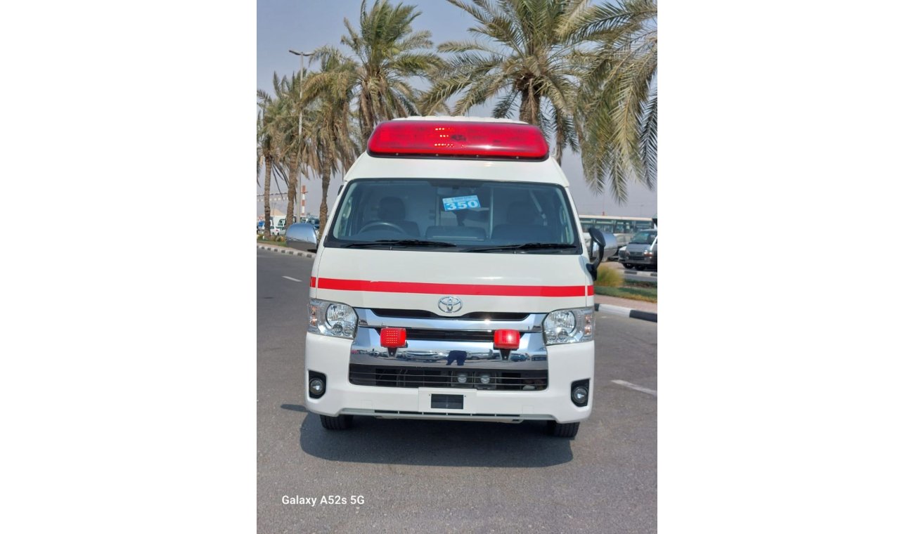 Toyota Hiace Toyota Hiace TOYOTA AMBULANCE (VAN) -2015-CC 2700 PETROL RHD AUTO