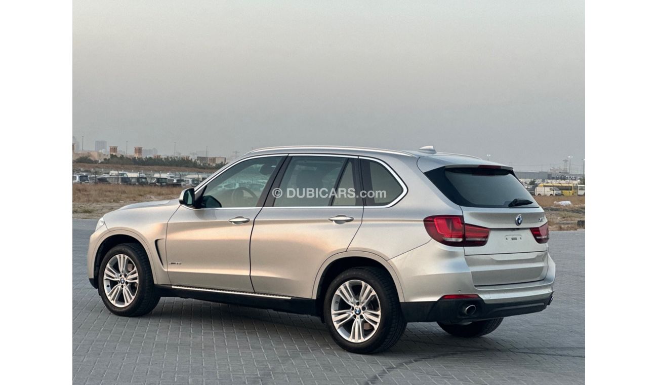 BMW X5 35i Executive MODEL 2016 GCC CAR PERFECT CONDITION FULL OPTION PANORAMIC ROOF LEATHER SEATS