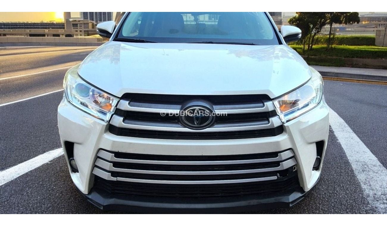 تويوتا هايلاندر 2018 Highlander Toyota LE