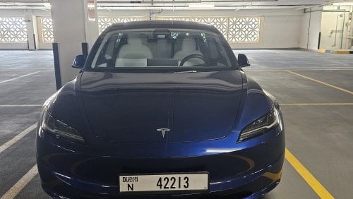 Tesla Model 3 standard autopilot