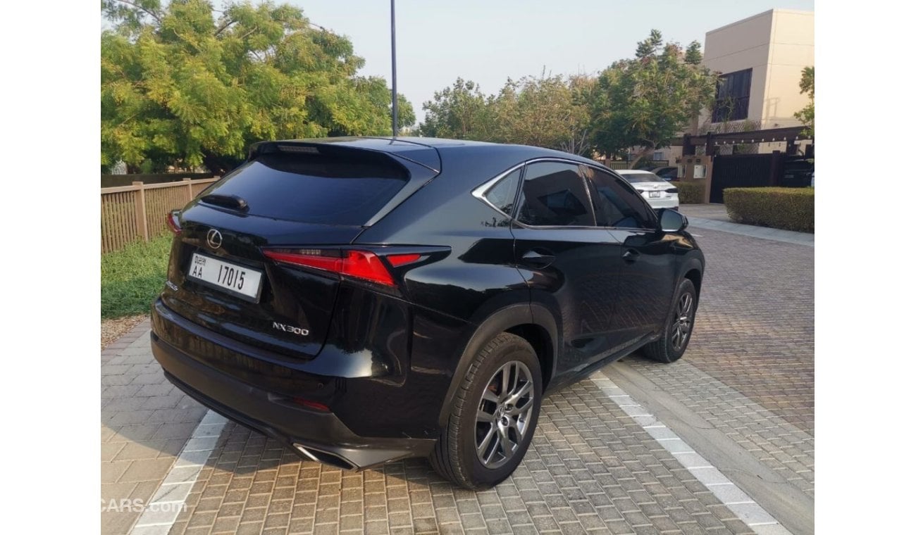 Lexus NX300