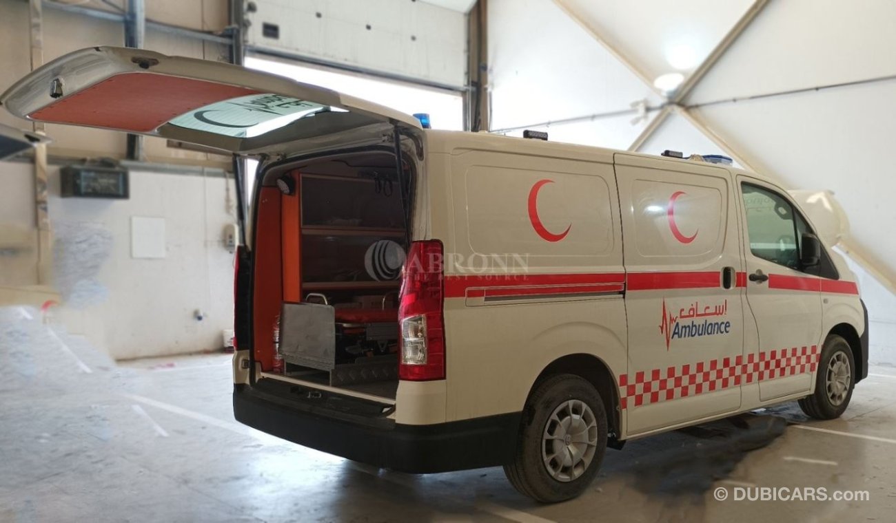 تويوتا هاياس Toyota Hiace Standard Roof 3.5L Model 2023 Ambulance