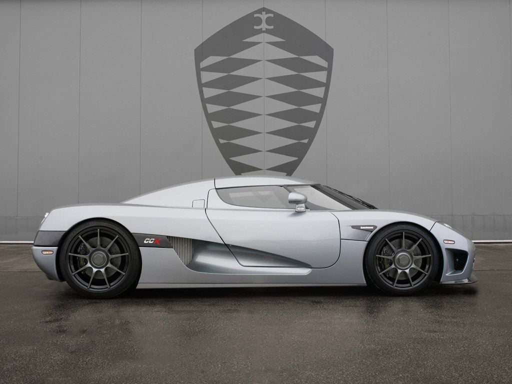 Koenigsegg Trevita exterior - Side Profile