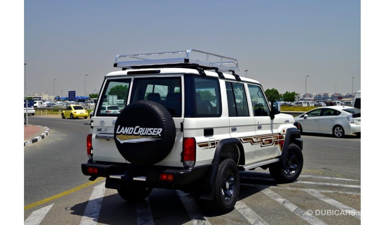 تويوتا لاند كروزر هارد توب 2024 TOYOTA LAND CRUISER 76 HARDTOP V6 4.0L PETROL 4WD MT