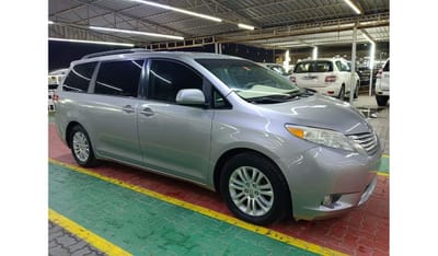 Toyota Sienna Top