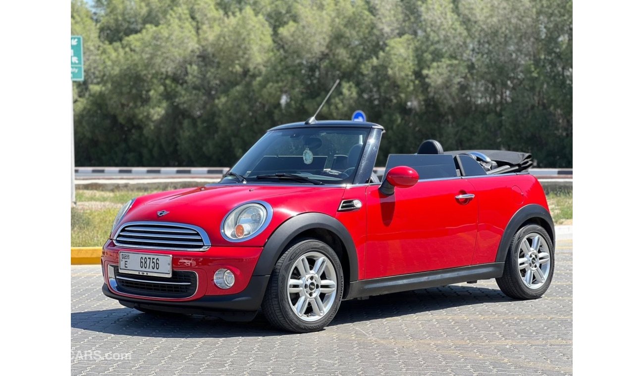 Mini Cooper S Mini copper s convertible 2015 Gcc specs full option Gcc specs