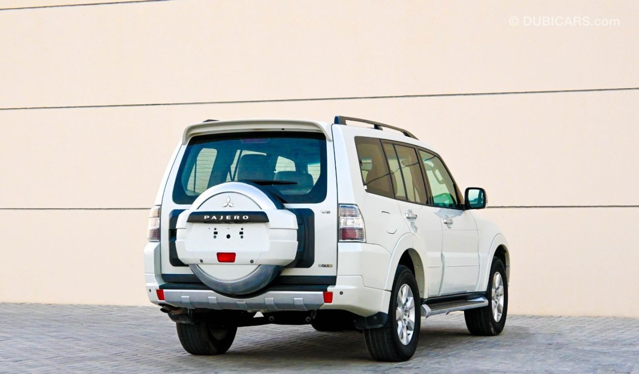 Mitsubishi Pajero GLS Top Mitsubishi Pajero 2013 GCC in excellent condition, inside and out