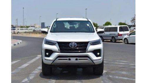 تويوتا فورتونر TOYOTA FORTUNER VX 2.8L DIESEL 4WD 7-SEATER AUTOMATIC