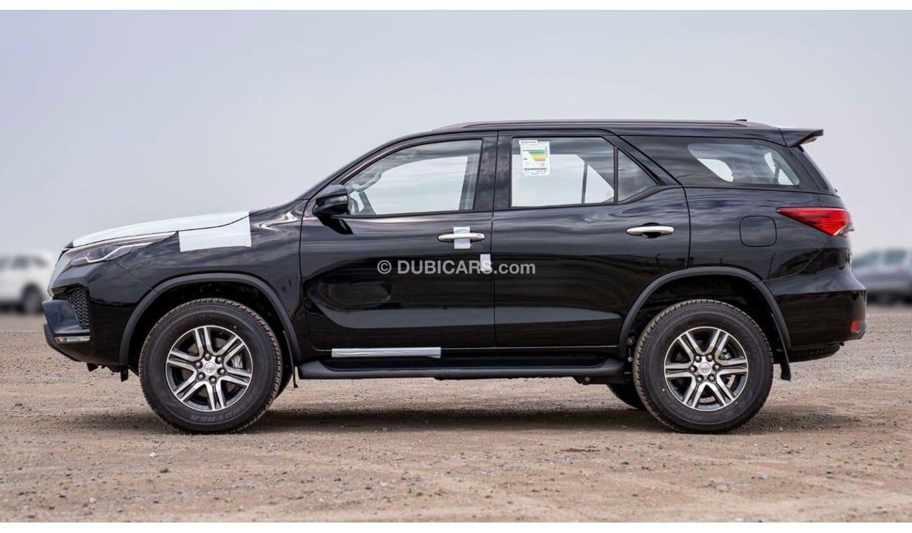 تويوتا فورتونر Toyota Fortuner SR5 2.7L Petrol  4*2 MY2024