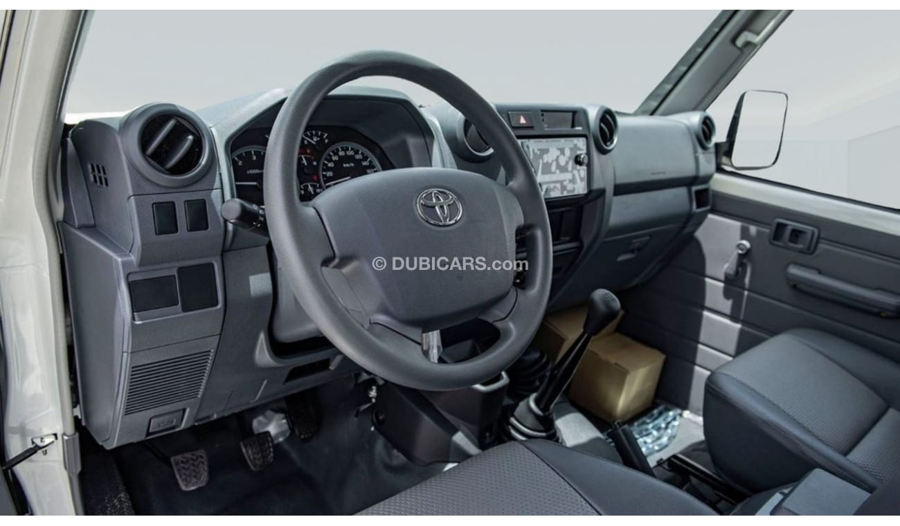 تويوتا لاند كروزر 2023 TOYOTA LC 79 V6 4.2L DIESEL M/T - EXPORT ONLY