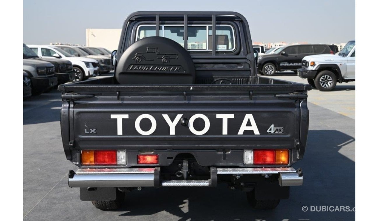 تويوتا لاند كروزر بيك آب Single Cab SDLX 2.8L Diesel 4WD Automatic - Euro 5