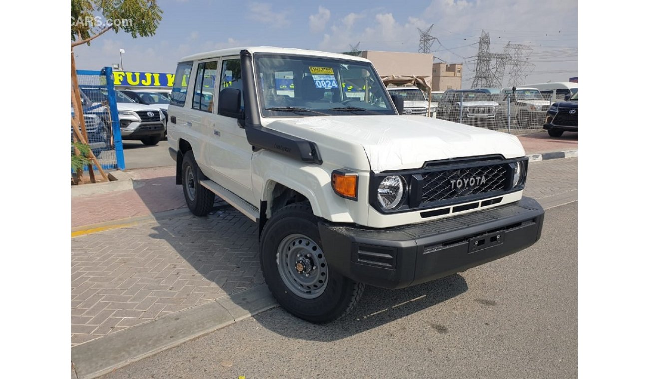 Toyota Land Cruiser Hard Top 5 DOOR - V6 - 2024 (DIESEL) - BRAND NEW