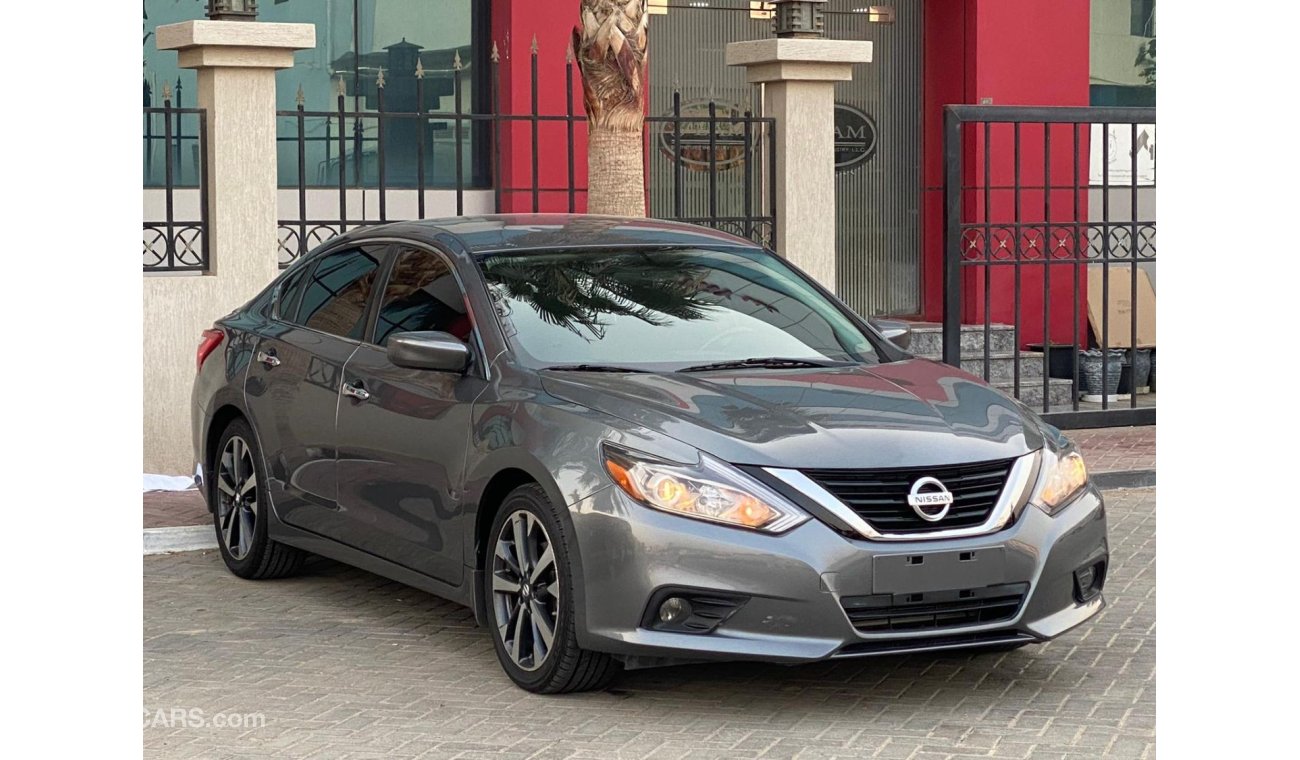 Nissan Altima SR