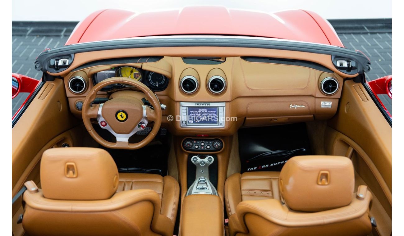 Ferrari California Std 4.3L (460 HP) 2012 - FERRARI CALIFORNIA - GCC - IMMACULATE CAR - SERVICE HISTORY