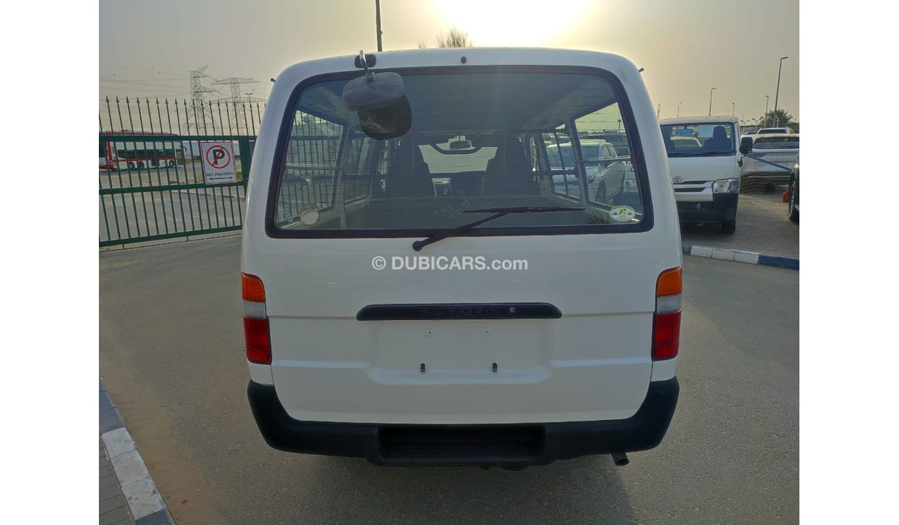 Toyota Hiace LH162-0009573 -WHITE DIESEL RHD MANUAL- ONLY FOR EXPORT