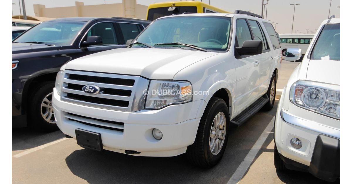 Ford Expedition for sale: AED 42,000. White, 2013