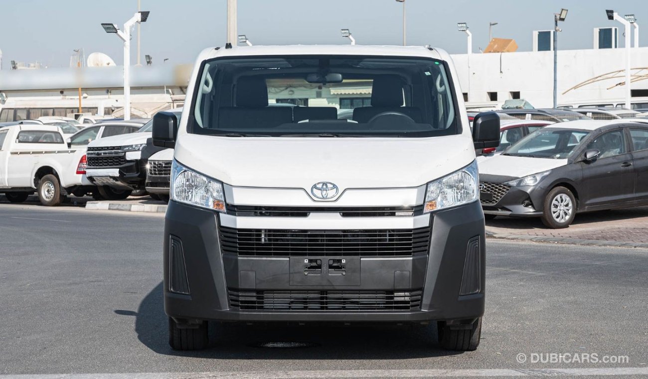 تويوتا هاياس HIACE 2.8L STANDER MT 2024