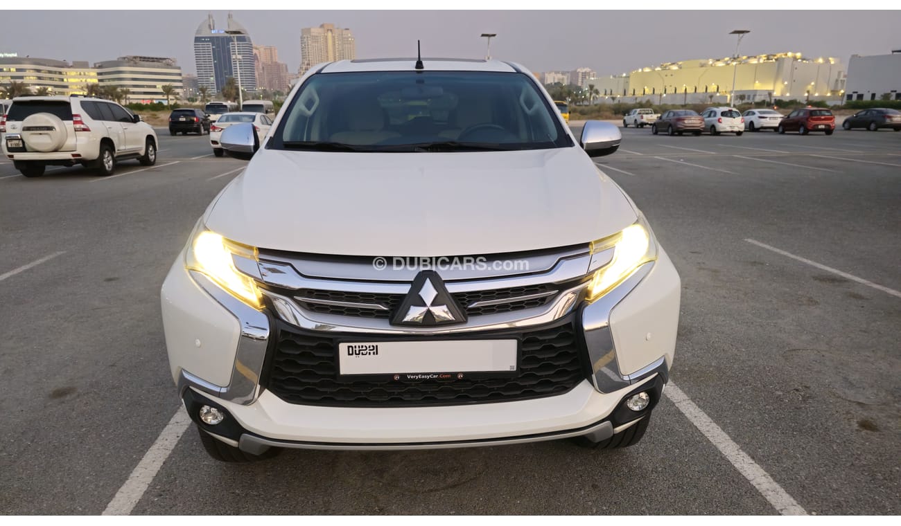 ميتسوبيشي مونتيرو سبورت GLS Premium 3.0L (7 Seater)