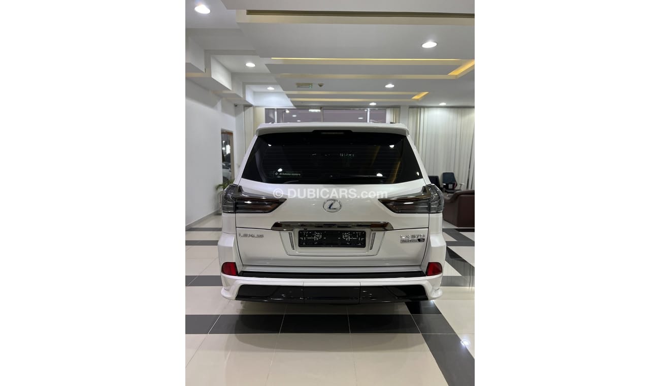 Lexus LX570 Black edition