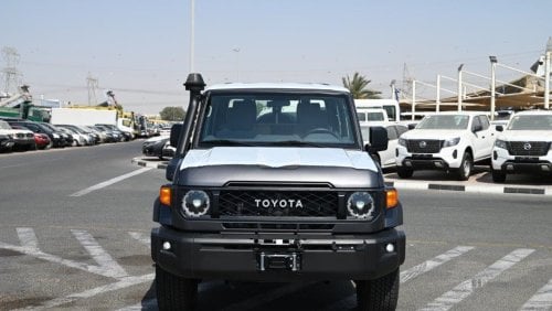 تويوتا لاند كروزر بيك آب Double Cab V8 4.5L Diesel 4WD MT