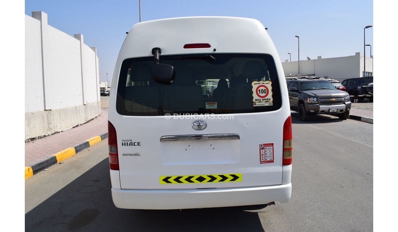 تويوتا هاياس Toyota Hiace Highroof Bus 13 seater, model:2019. Excellent condition