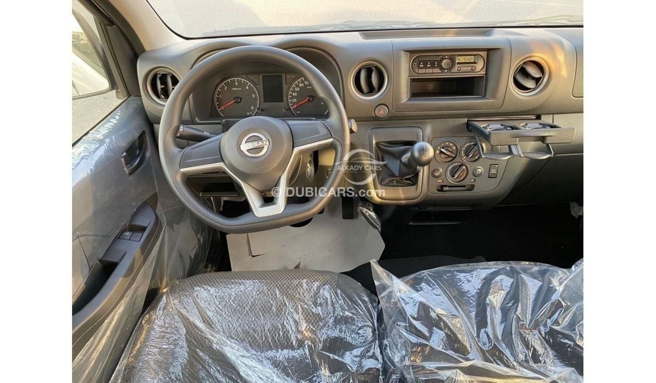 نيسان أورفان NISSAN URVAN 2.5L DX MANUAL DIESEL 15-SEATER HIGH ROOF NARROW BODY 