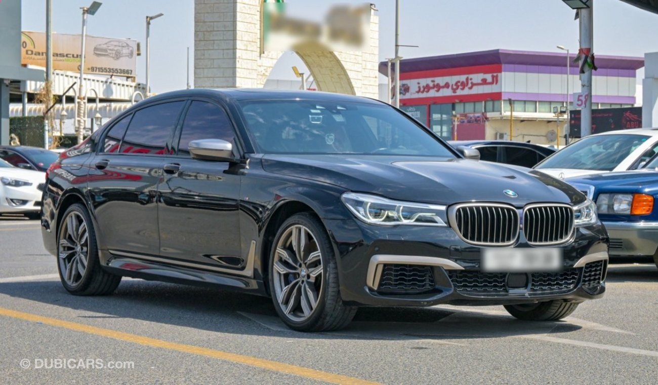 بي أم دبليو 760Li V12