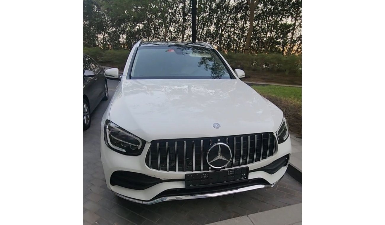 مرسيدس بنز GLC 300 4MATIC