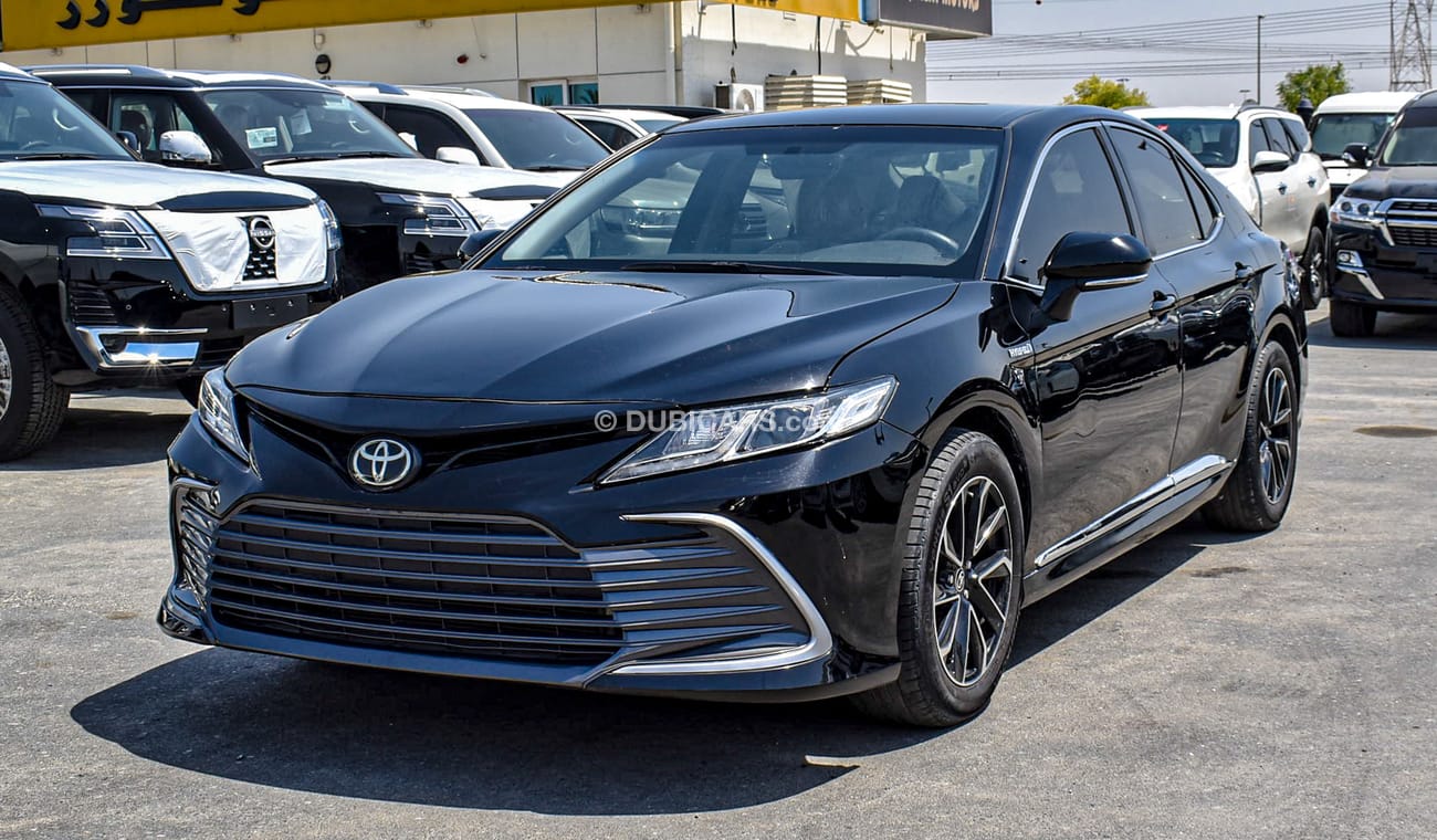 Toyota Camry 2.5 L Hybrid