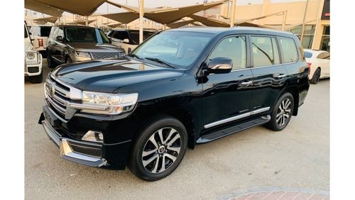 Toyota Land Cruiser VXR