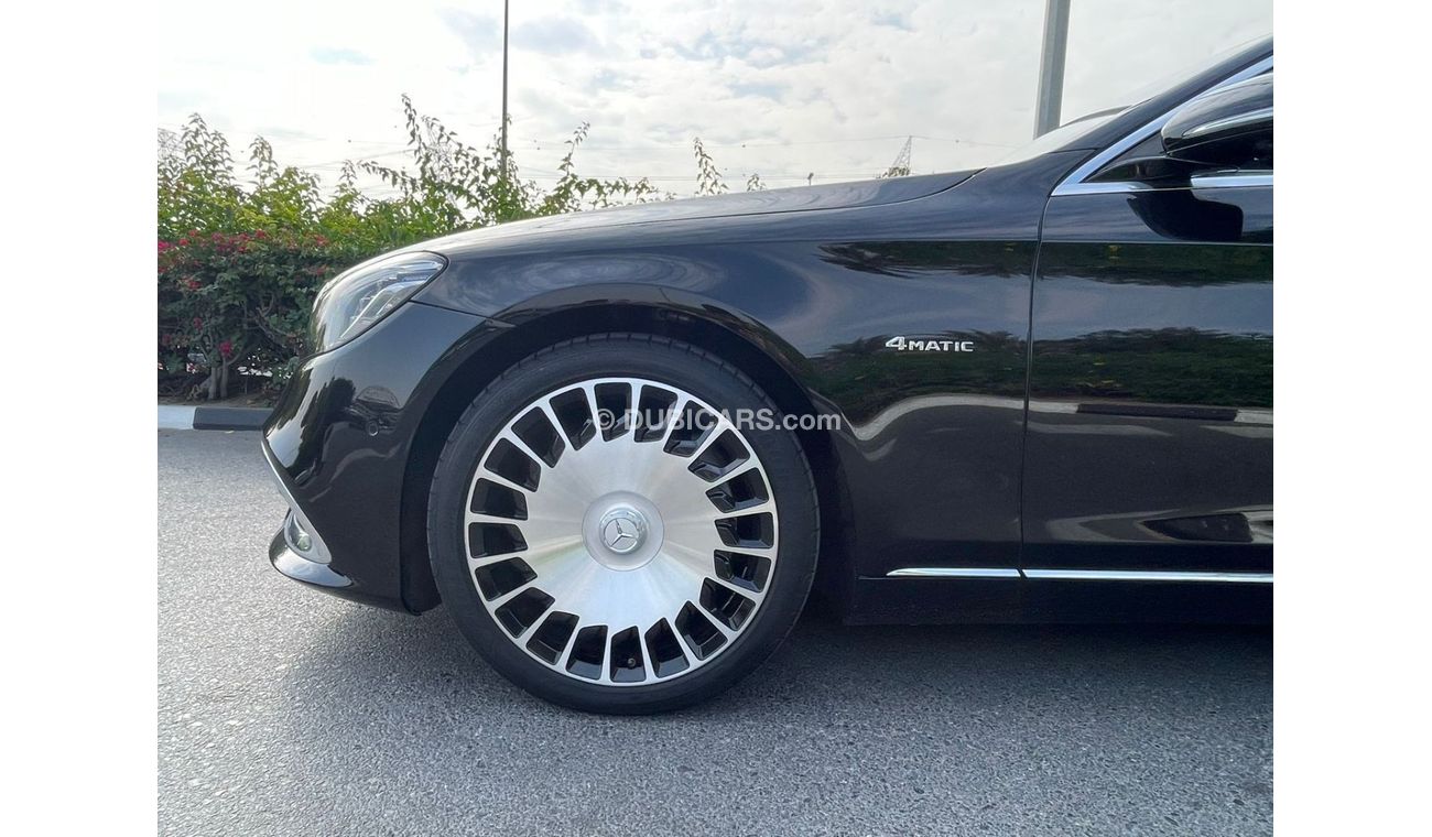 مرسيدس بنز S560 Maybach