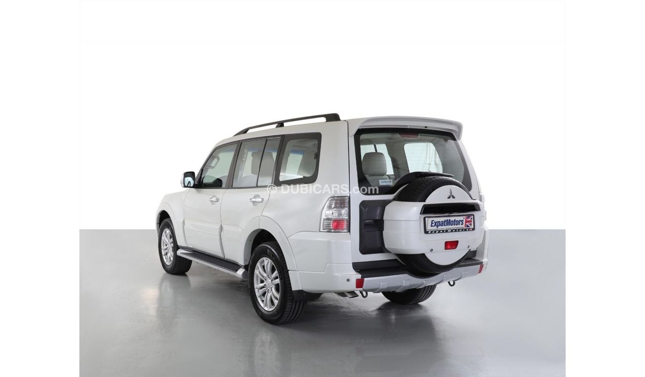 Mitsubishi Pajero Platinum 3.8L 2014 Mitsubishi Pajero Platinum GLS • 7 Seats • GCC