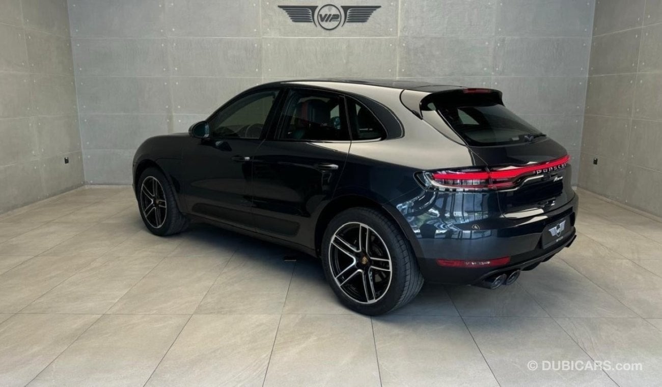 بورش ماكان std Porsche macan Gcc low mileage waranty available