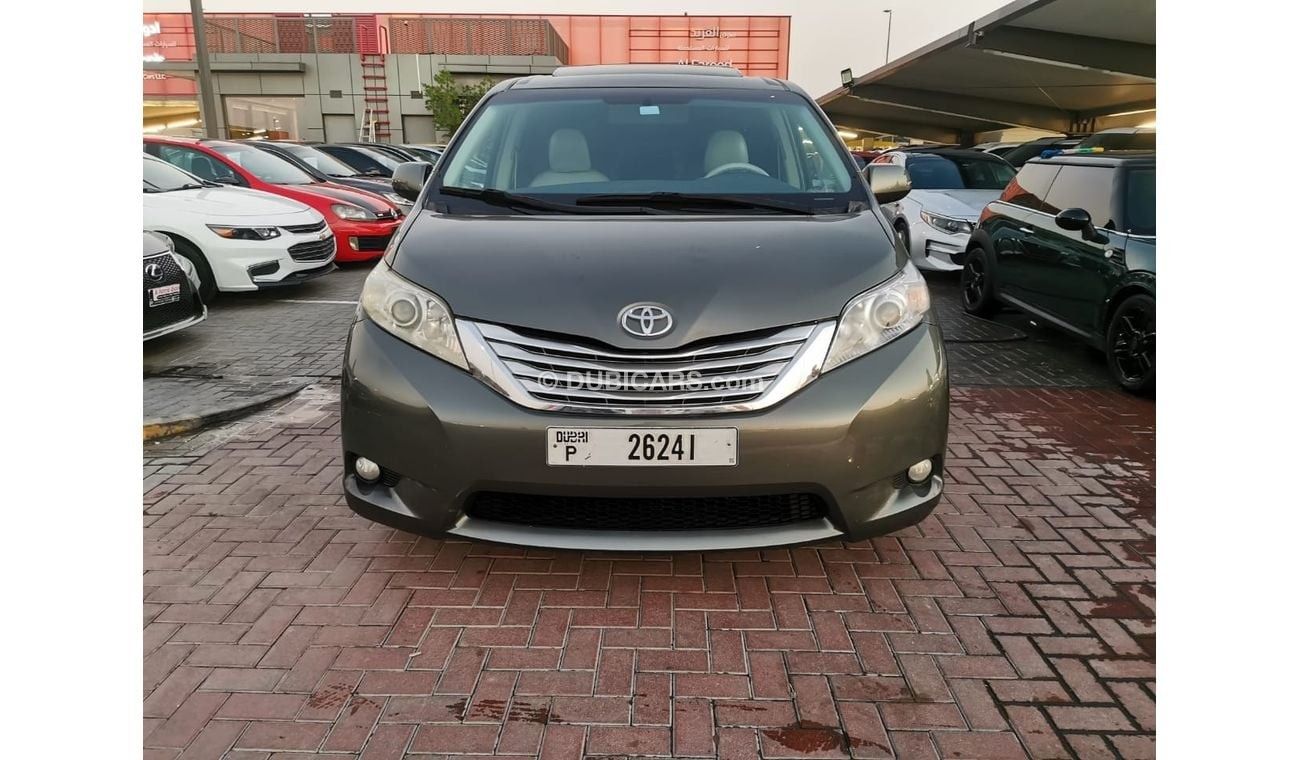 Toyota Sienna In excellent condition and requires no expenses