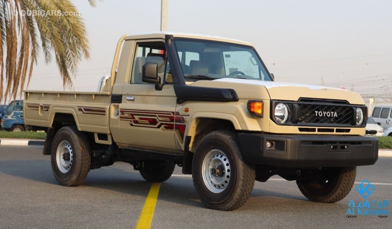 Toyota Land Cruiser Pick Up LC79 4.5L V8 Single Cabin DIESEL     Spec region - GCC Engine size -4.5L V8 Fuel type - Diesel Fuel