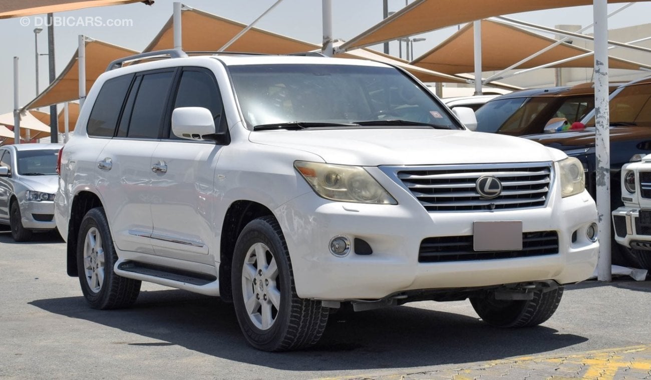 Lexus LX570