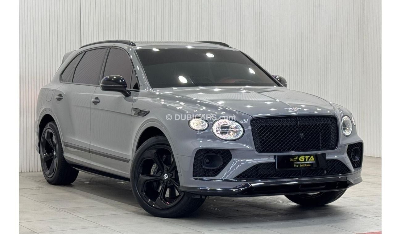 Bentley Bentayga 2022 Bentley Bentayga S V8, Nov 2027 Bentley Agency Warranty, Agency Full Service History, GCC