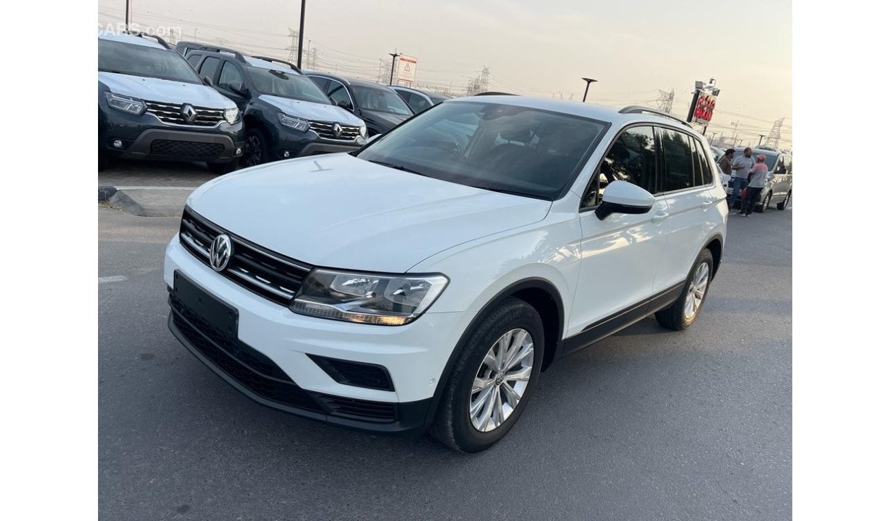 Volkswagen Tiguan English