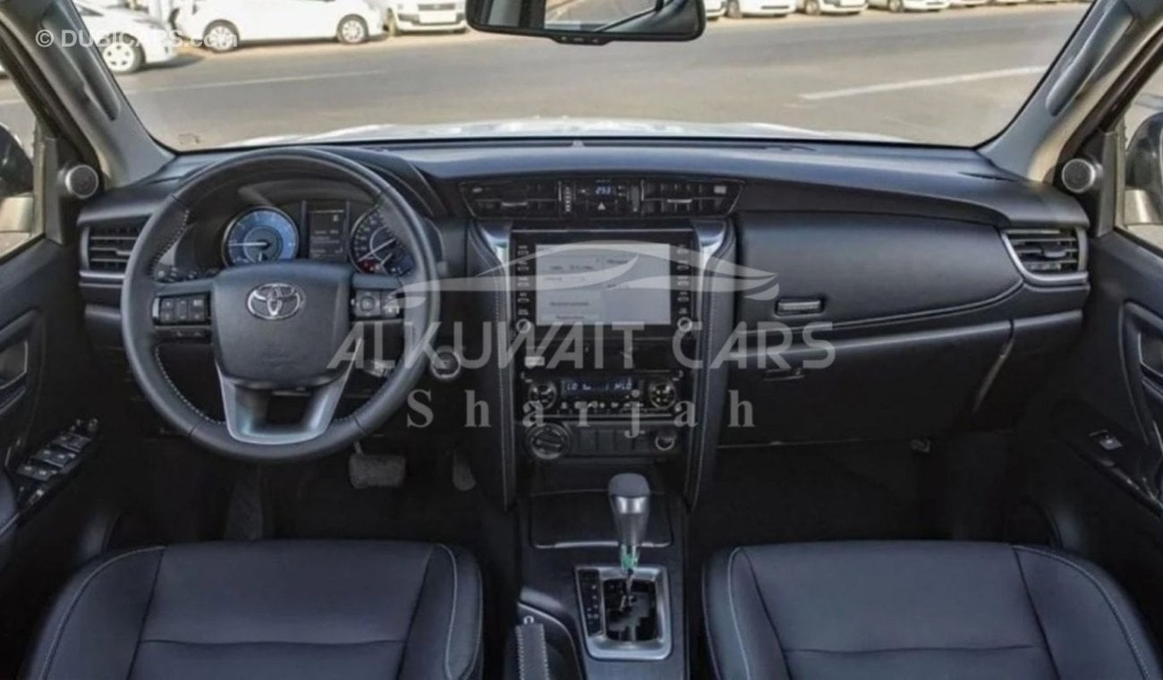 تويوتا فورتونر Toyota Fortuner VX 2.8L Diesel AT 4X4 MY2024